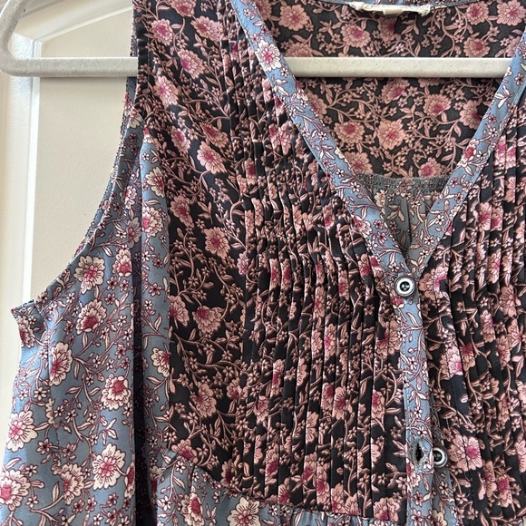 Mystree Button Down Pintucked Floral Tank Top. EUC. Boho. Flowy. - Picture 5 of 12